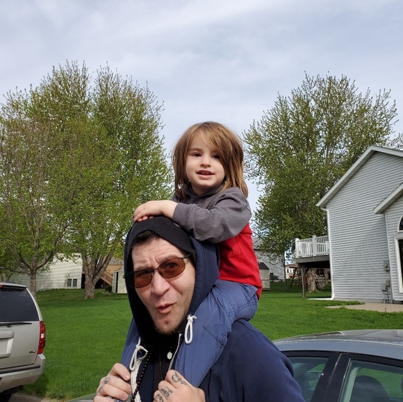 Meet your Posher, Trista - Picture 6 of 8